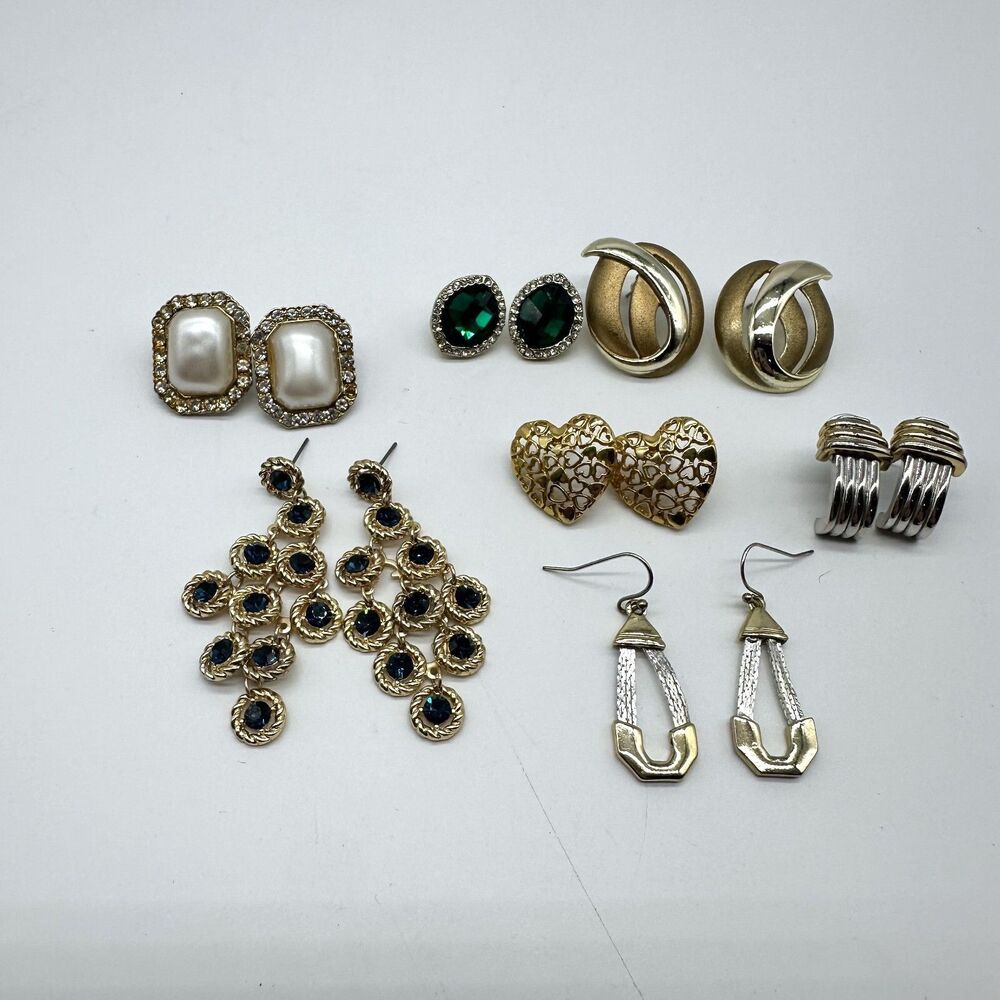 Vintage  Costume Jewelry Earrings Lot 7 Pairs Jeweled/Dangle Earrings